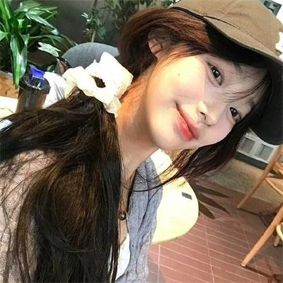 三条黑暗的街道